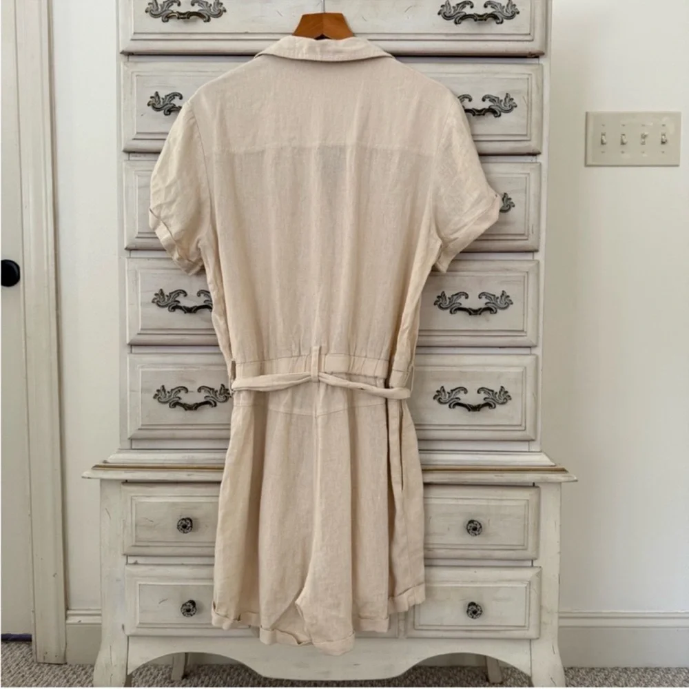 Vici Oatmeal Linen Pocketed Romper - Picture 3 of 6